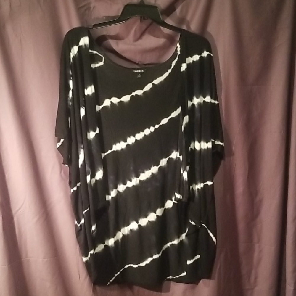 Torrid Kimono Light Cover Up